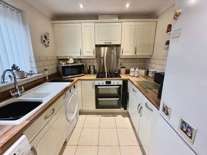 Photo 8- click for photo gallery